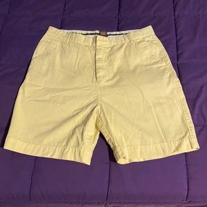Tailorbyrd Yellow shorts